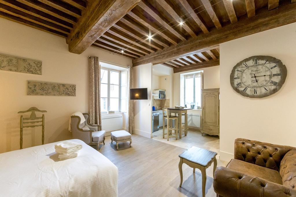 Bed and Breakfast Le Cara Seheiah 1D à Beaune  Extérieur photo