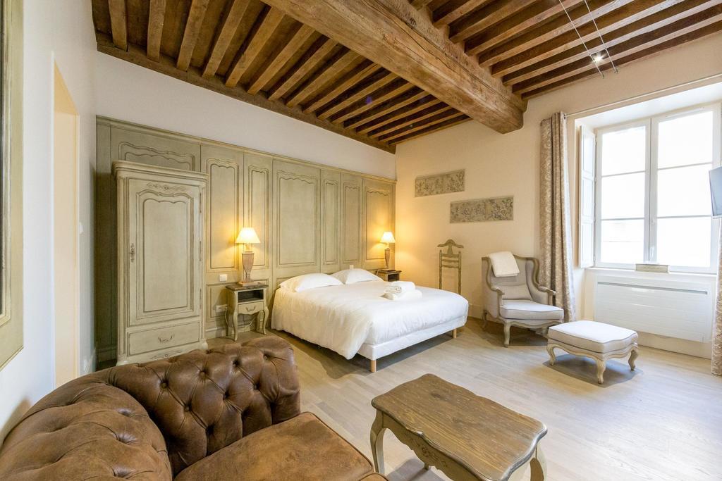 Bed and Breakfast Le Cara Seheiah 1D à Beaune  Extérieur photo